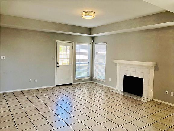 5th image of 3041 Brookshire Dr