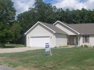 9 Park Rd, Oglesby, IL 61348