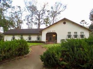 5352 Golf Course Dr, Jacksonville, FL 32277