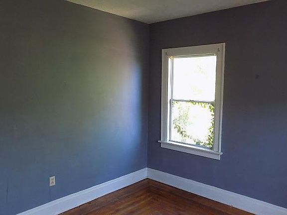 4th image of 2220 McGregor Pl