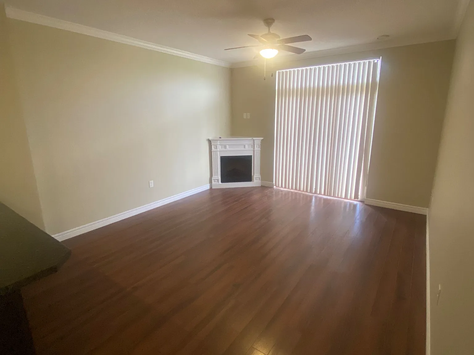 Juliana Place I Apartments — Photo 2