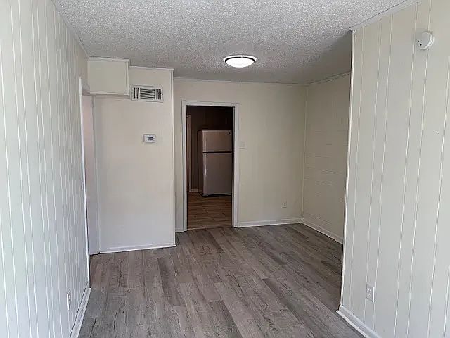 1st image of 131 Potts Rd #1