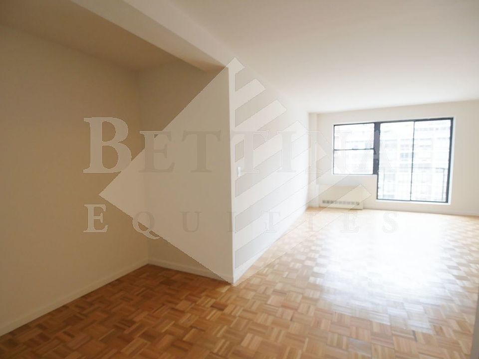 1st image of 228 E 85th St APT 13B