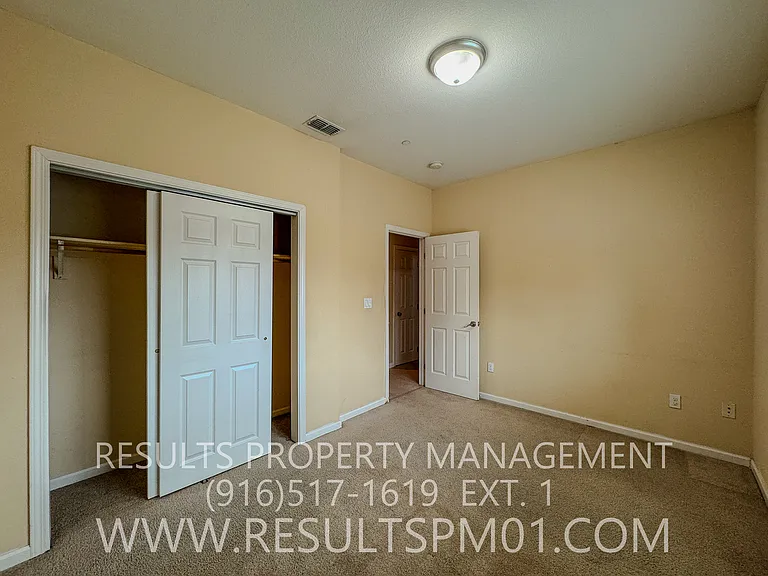 9121 Echo Point Pl — Photo 17