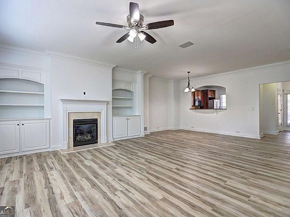 5th image of 4540 Cold Spring Ct