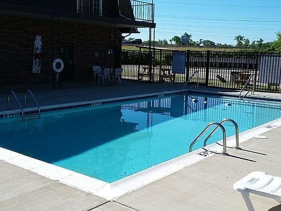 5th image of 7300 E 10th Ave #9769cc08f
