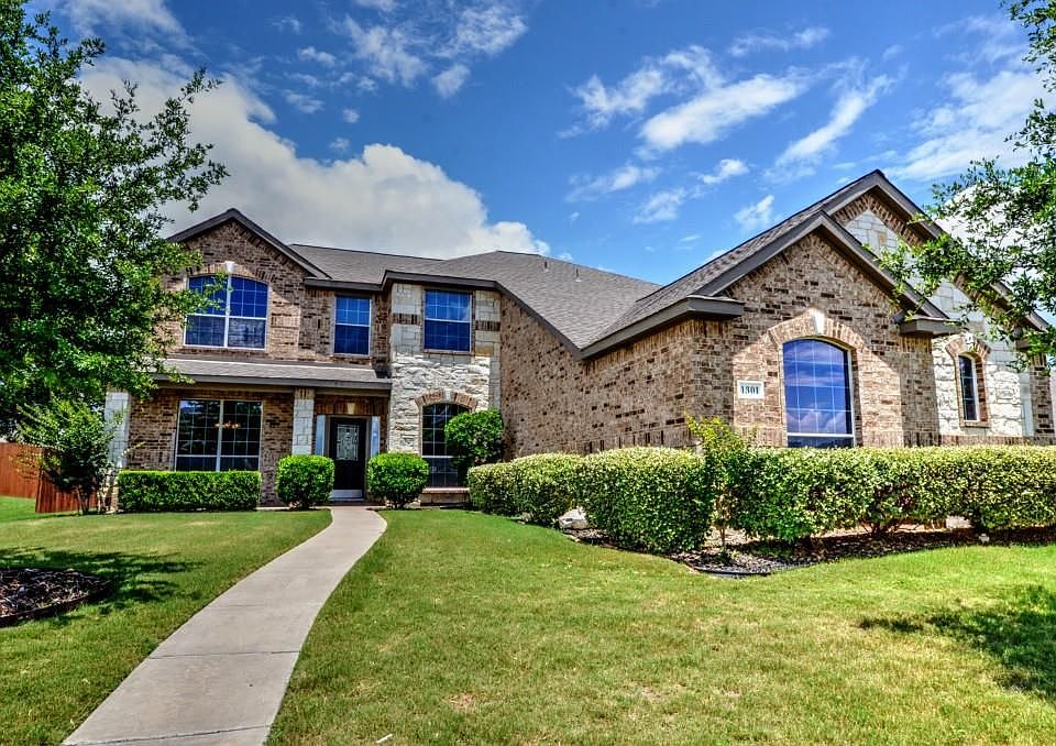1st image of 1301 Casino Ct