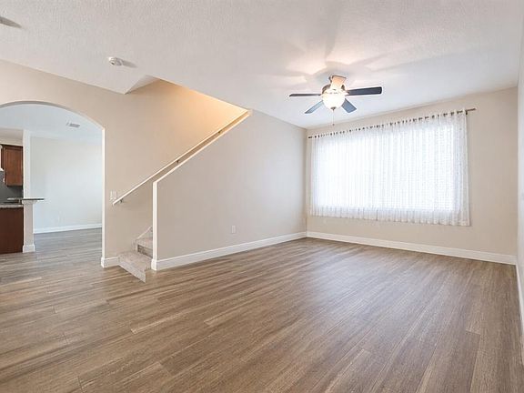 4th image of 1147 DEGRAW DRIVE