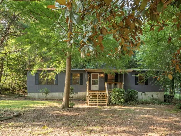 33 Buckboard St, Phenix City, AL 36869