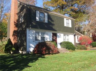 27 Teresa Rd, Manchester, CT 06040