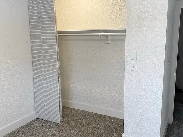 5062 Amy Dr #8 — Photo 11