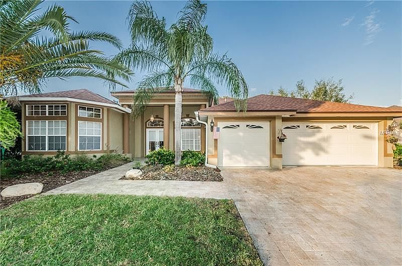 1st image of 4365 Fallbrook Blvd