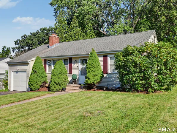 12 Hillview Avenue, Hamden, CT 06514