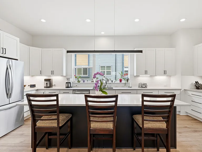 2352 Blue Grama Ln — Photo 18
