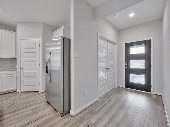 5th image of 1223 Dry Cork Cir