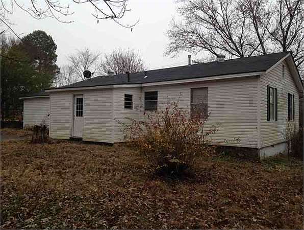 1st image of 75 Kari Brook Ln