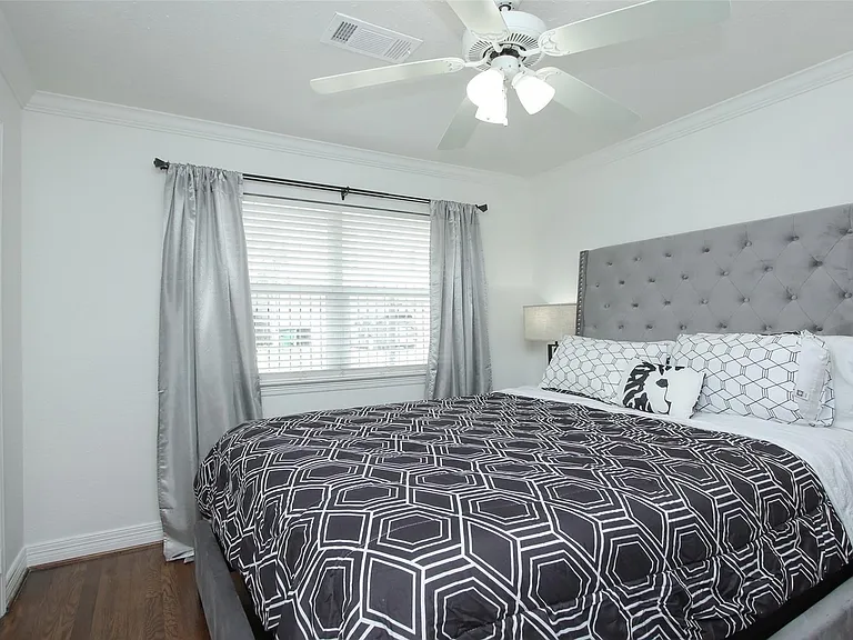 4331 Marina St #B — Photo 10