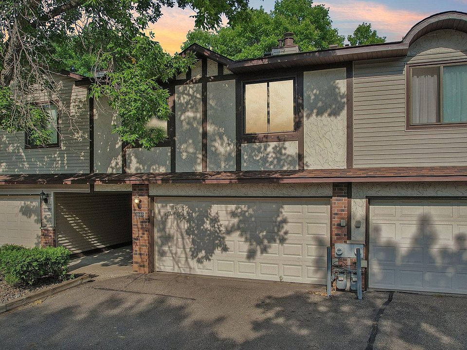 1st image of 8840 N Maplebrook Ct