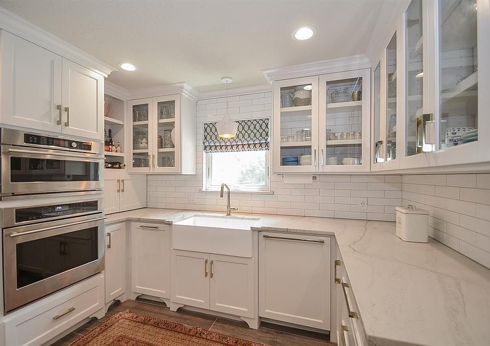 1st image of 522 Windsor Glen Dr