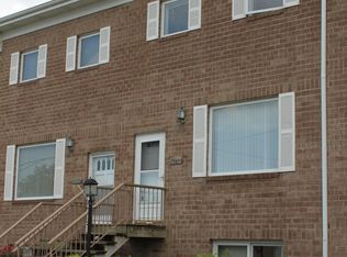 7561 N Waukegan Rd, Niles, IL 60714