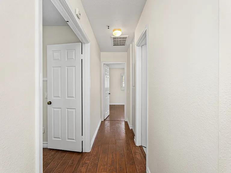 5847 E Rocking Horse Way #6 — Photo 16