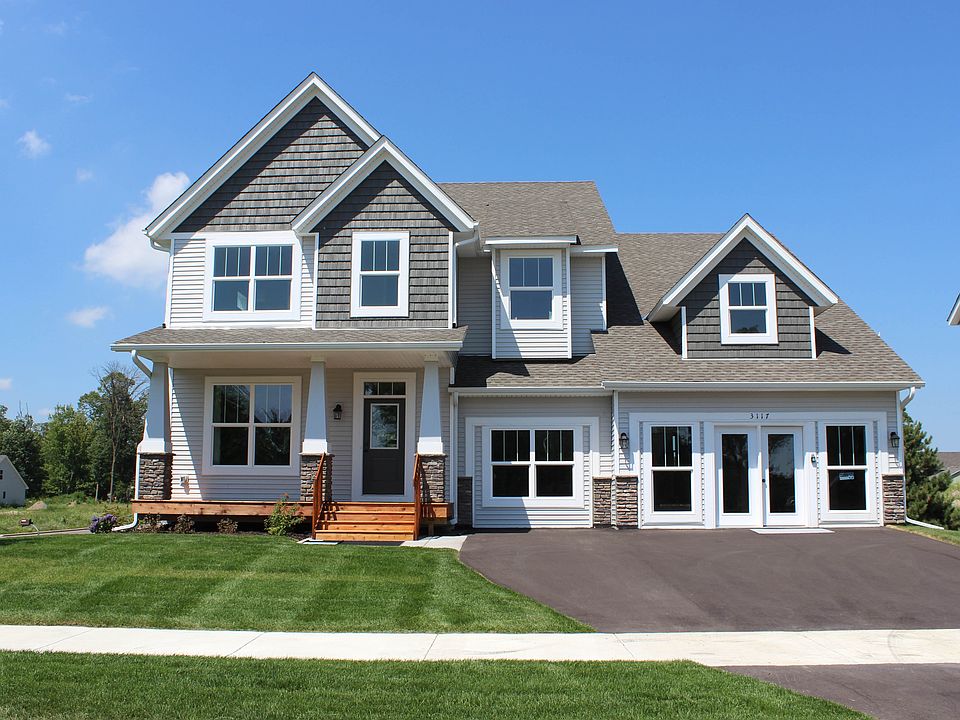 1st image of 3117 126th Ln NE