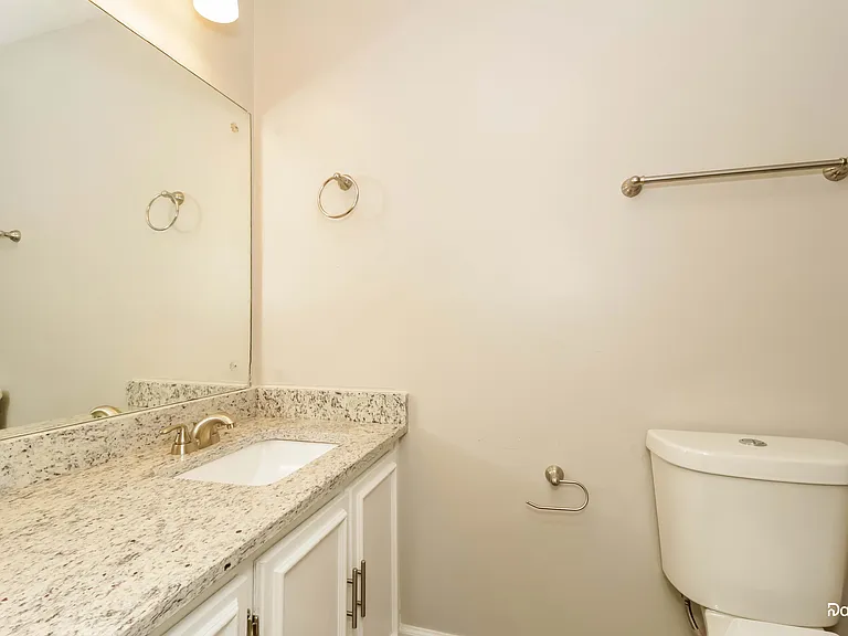 1252 Rolling Oaks Dr NW — Photo 12