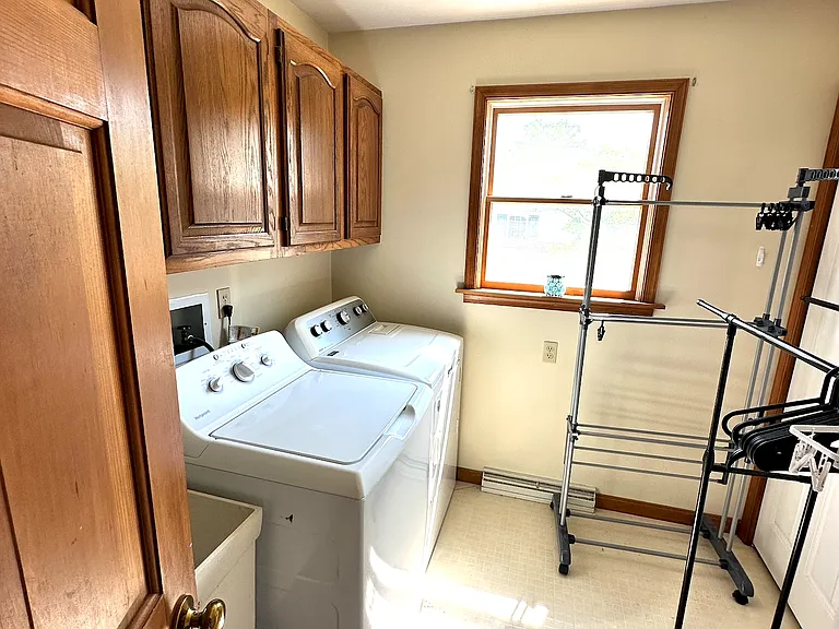 60 Belmar Dr — Photo 6