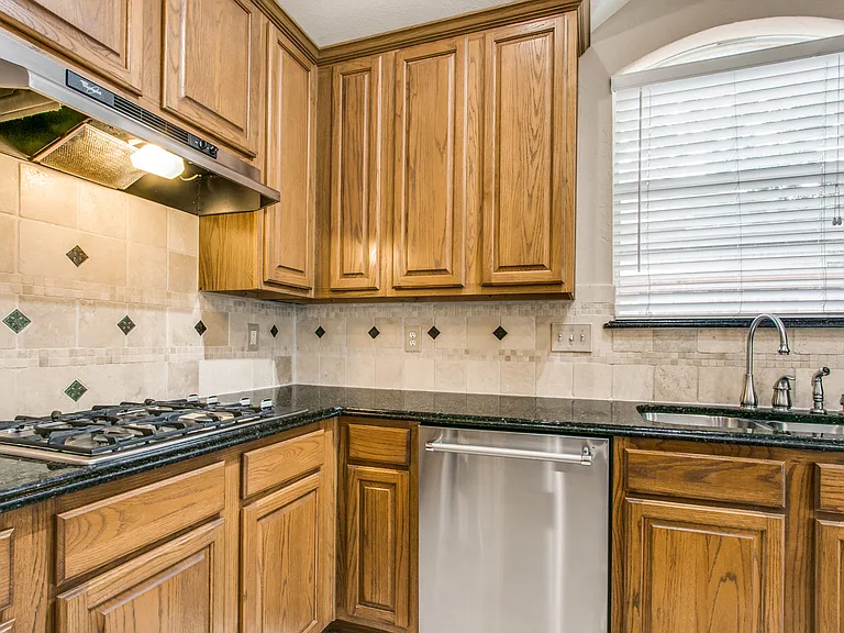 2509 Caprock Cv — Photo 7