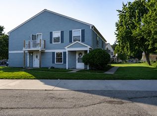 3182 Beechtree Ct, Lake Orion, MI 48360