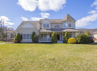 11 Zachary Taylor St, Stony Pt, NY 10980