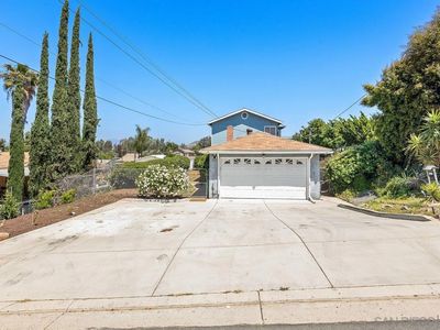 8581 Atlas View Dr, Santee, CA, 92071
