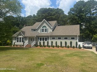 127 Squire Drive, Winterville, NC 28590