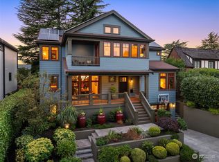 3389 47th Ave NE, Seattle, WA 98105