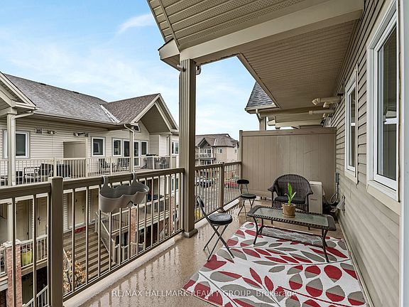 3rd image of 1109 Stittsville Main St #L
