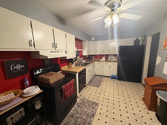 5th image of 20 Nelms Ave
