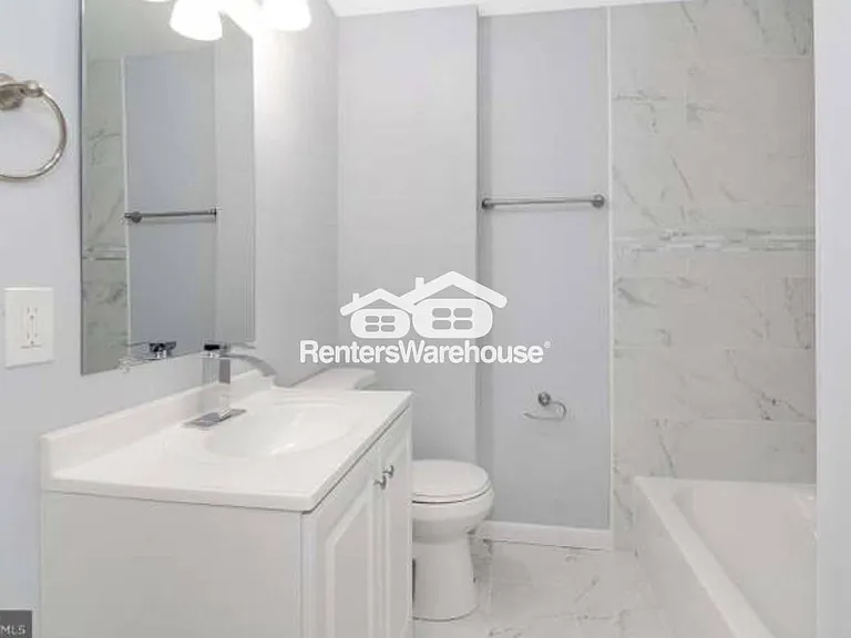 3706 Claremont Ave — Photo 7