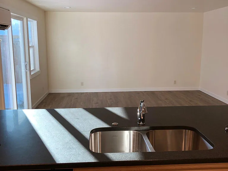 3420 Saint St — Photo 24
