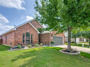 2708 Twinflower Dr, Fort Worth, TX 76244