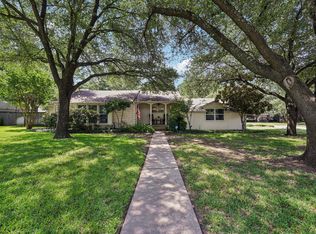 1320 Redbud Dr, Arlington, TX 76012