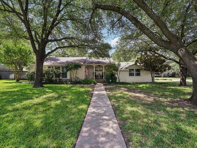1320 Redbud Dr, Arlington, TX, 76012