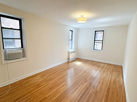 3439 Knox Pl #2A — Photo 3