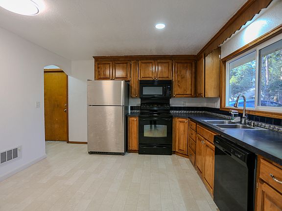2nd image of 9309 Judy Ln SE