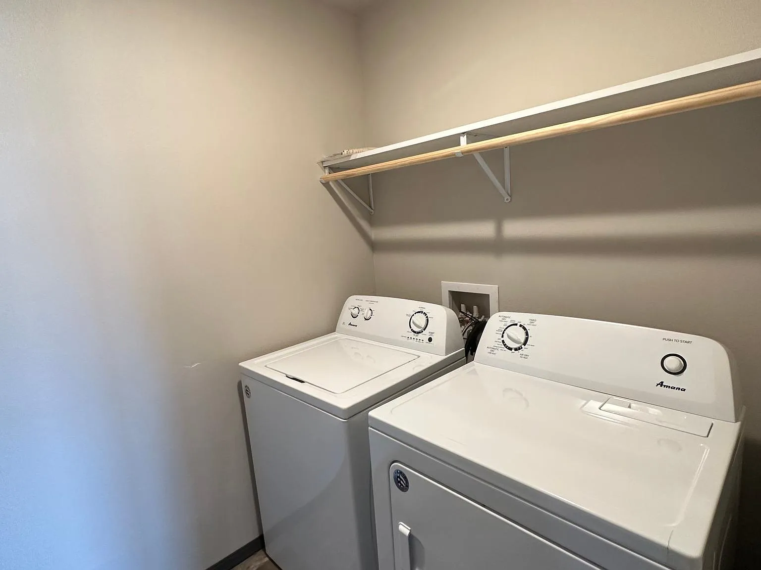 3 bed, 1453 sqft, $1,925 — Photo 4