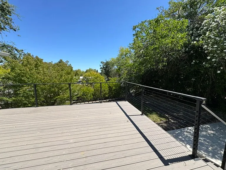 1608 Poplar Dr — Photo 21