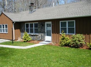 30 Sylvan Ter, Deep River, CT 06417