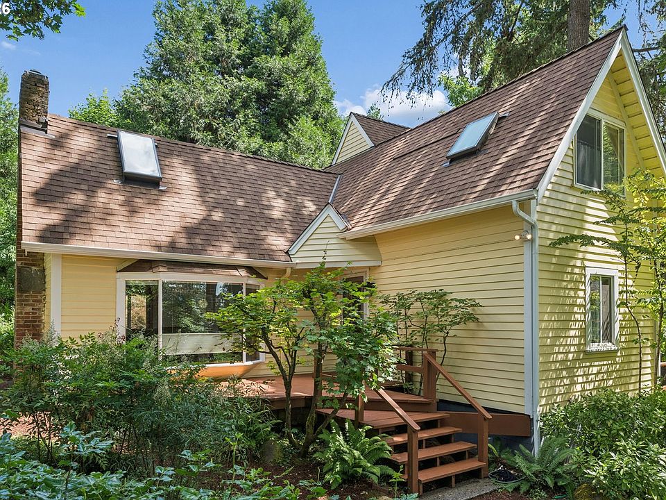 1st image of 1766 SW Greenway Cir