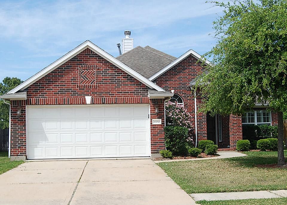 1st image of 10010 Memorial Way Dr