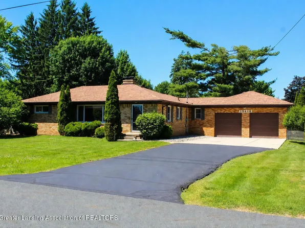 15418 Chetwyn Dr, Lansing, MI 48906