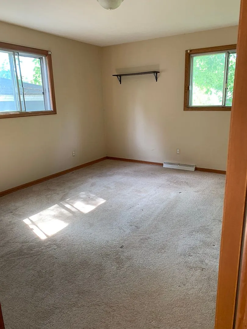 2231 Wickham Avenue — Photo 1